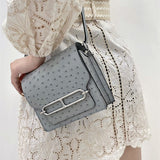  smart carryall bag styled with outfit