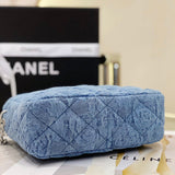  handbag, compact everyday style, image 5