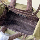 Front view of polished modern women's handbag – women's everyday handbag