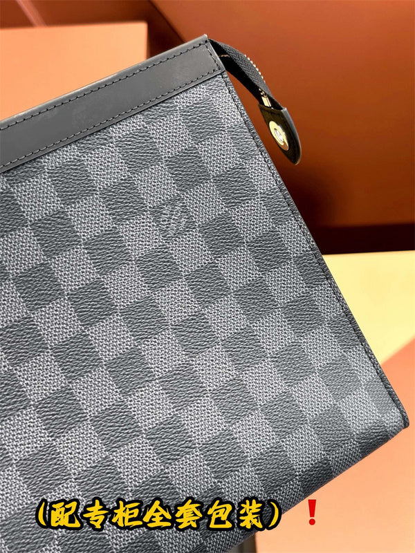 understated top-handle bag detail view showing craftsmanship 8