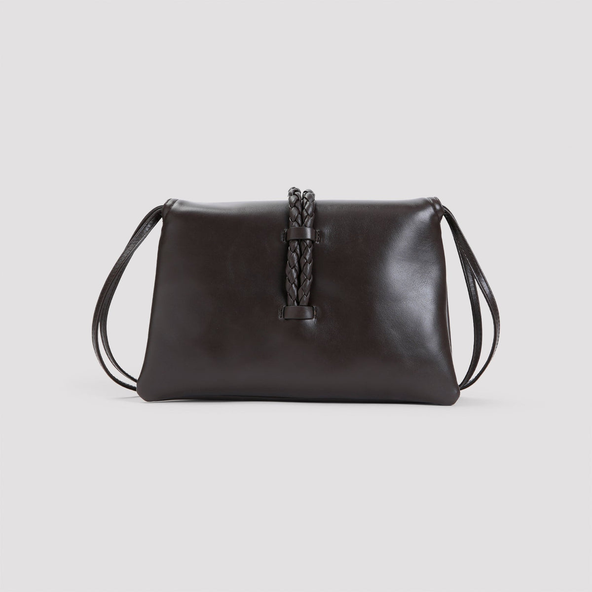 Bottega Veneta premium shoulder bags detail and craftsmanship close-up