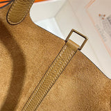  graceful everyday bag styled with outfit 96