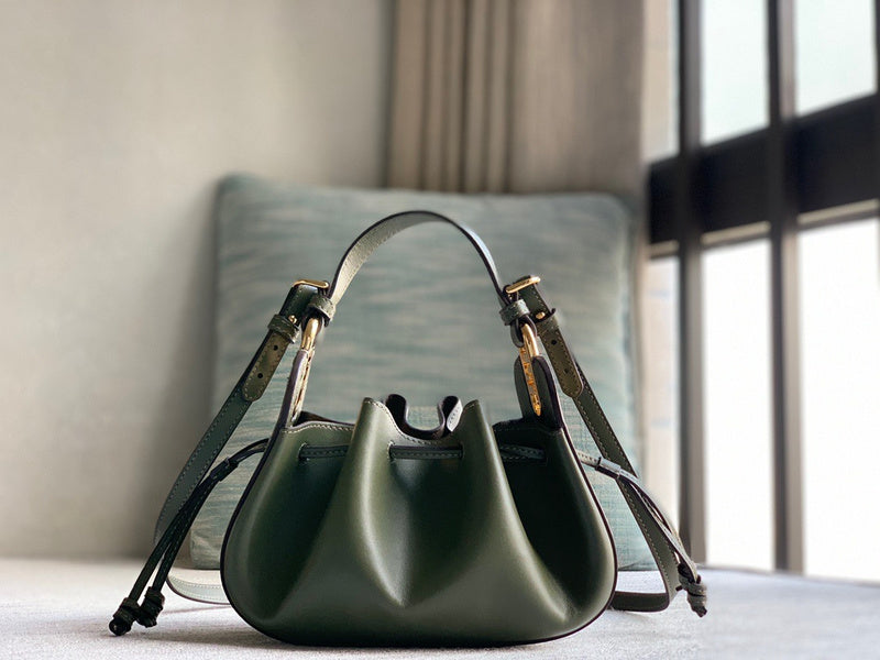 Ziva's Charm handbag – side angle view (21cm*17cm*14cm)
