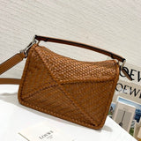 Ziva's Charm handbag – detail view (24cm*16.5cm*10.5cm)