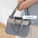  clean-lined shopper bag detail view showing craftsmanship 14