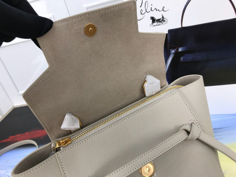 Handle and strap detail of signature structured women's handbag – women's premium purse