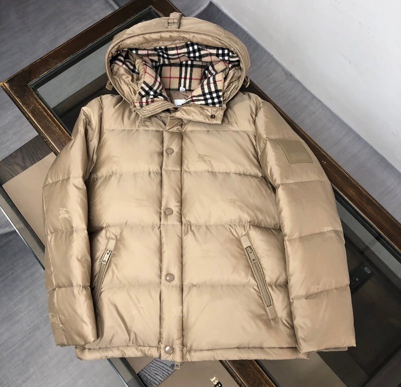 Side profile view of Burberry luxury piece style No.312