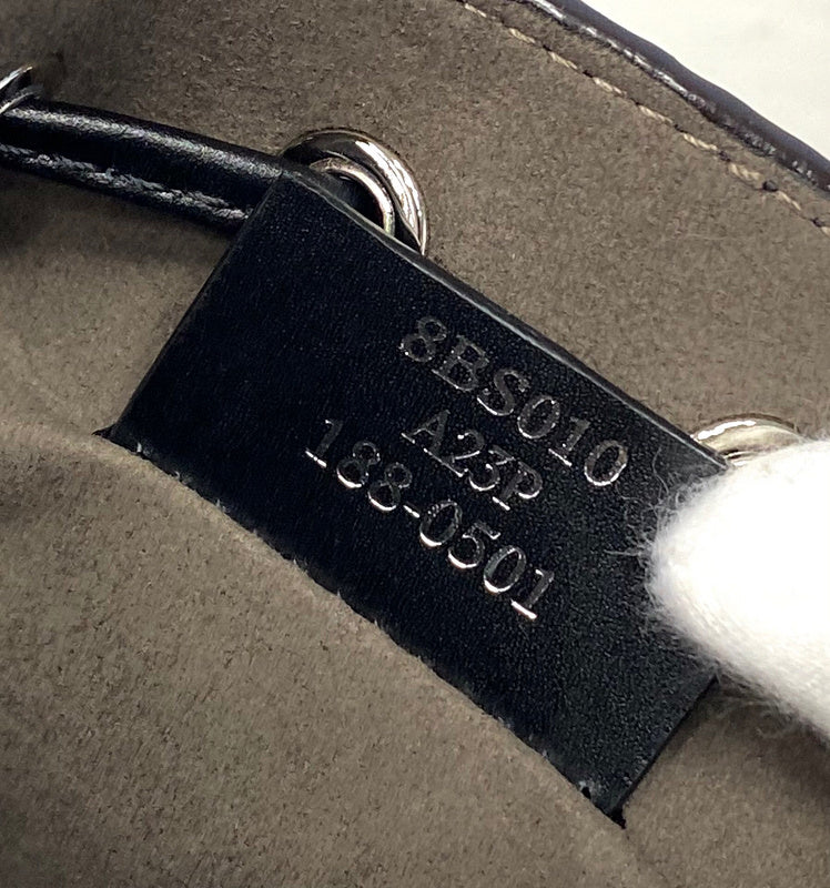 Ziva's Charm handbag – product shot (12cm*18cm*10cm)