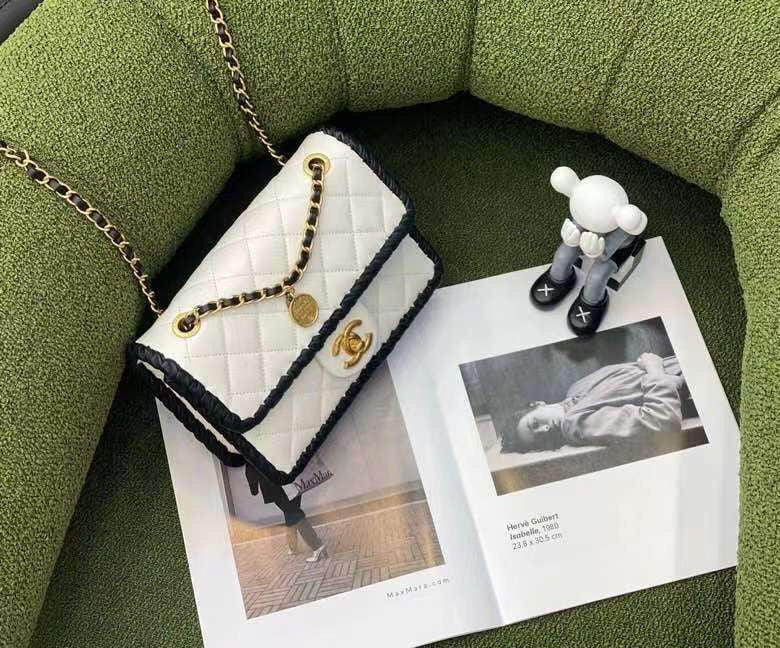  mid purse view 7