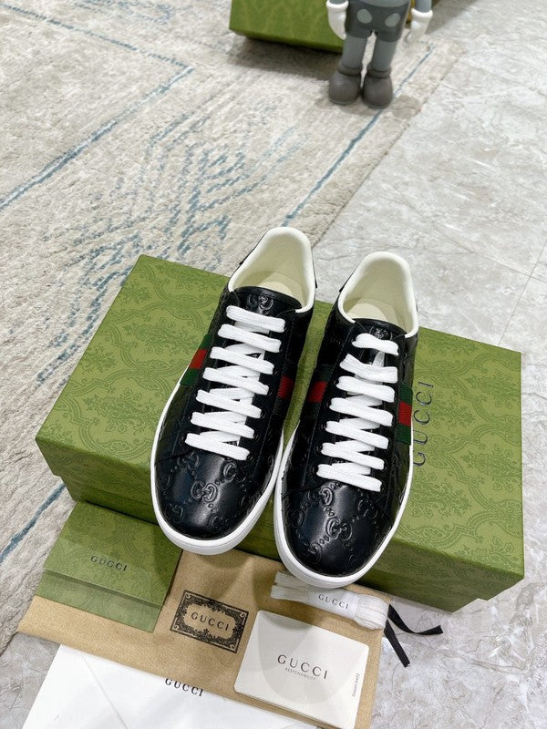 Gucci stone beige luxury sneakers view 9 padded collar comfort