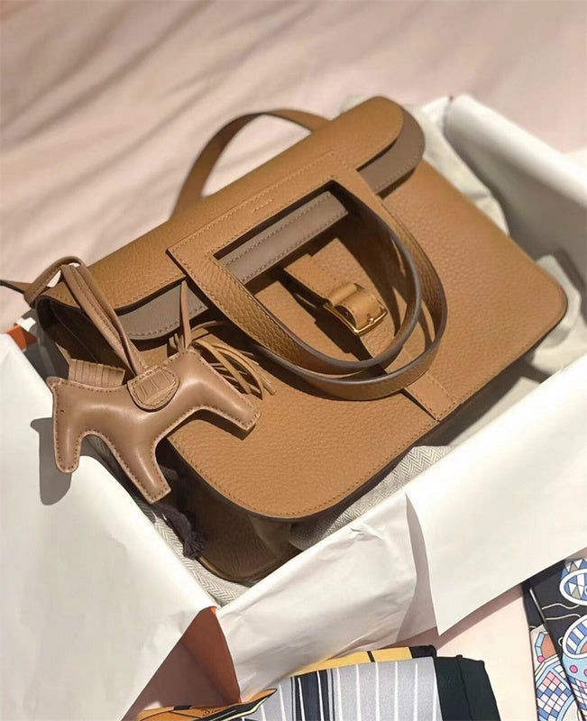  essential shopper bag styled with outfit 18