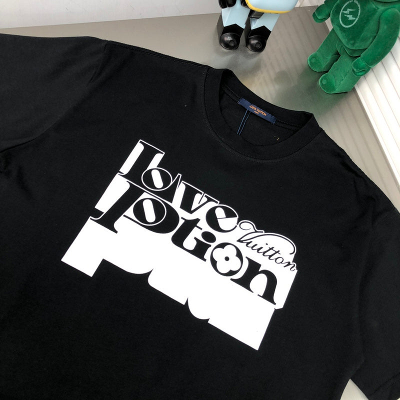 Side profile of Louis Vuitton cotton t-shirt with signature branding