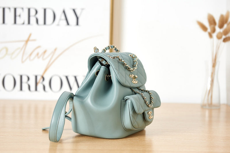 Zivas Charm Versatile Design Designer Handbag (Designer-Inspired Craftsmanship) – Detail View