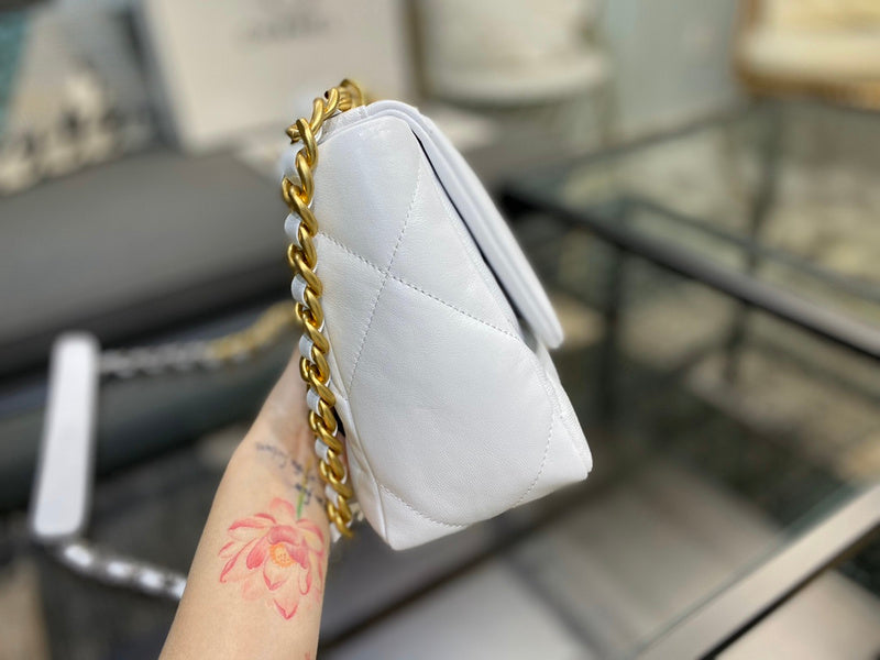 Zivas Charm Effortless Elegance Designer Handbag (Structured Everyday Essential) – Side Profile