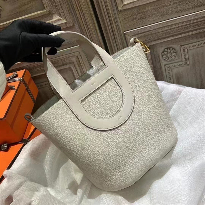  signature structured bag detail view showing craftsmanship 8