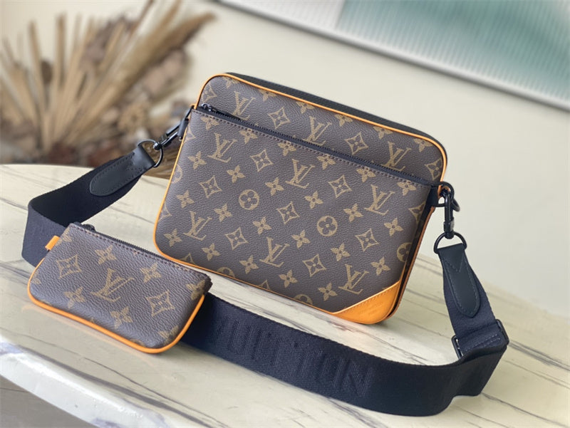  Smart shoulder bag front view