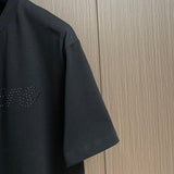 Full styled look of Louis Vuitton cotton t-shirt with logo-detail design