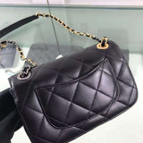 Zivas Charm Everyday Sophistication Designer Handbag (Elevated Accessory Essential) – Detail View