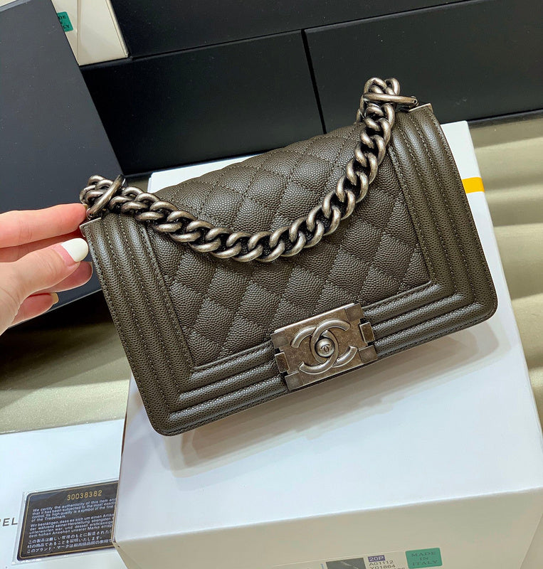  women's handbag, versatile design, view 8