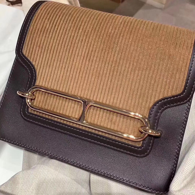 Interior view of streamlined premium bag