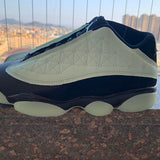 Nike Men's & Women's Designer Lifestyle Shoes — Style 224 hardware detail