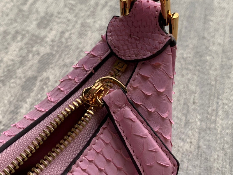 Ziva's Charm handbag – interior view (29cm*24.5cm*10cm)