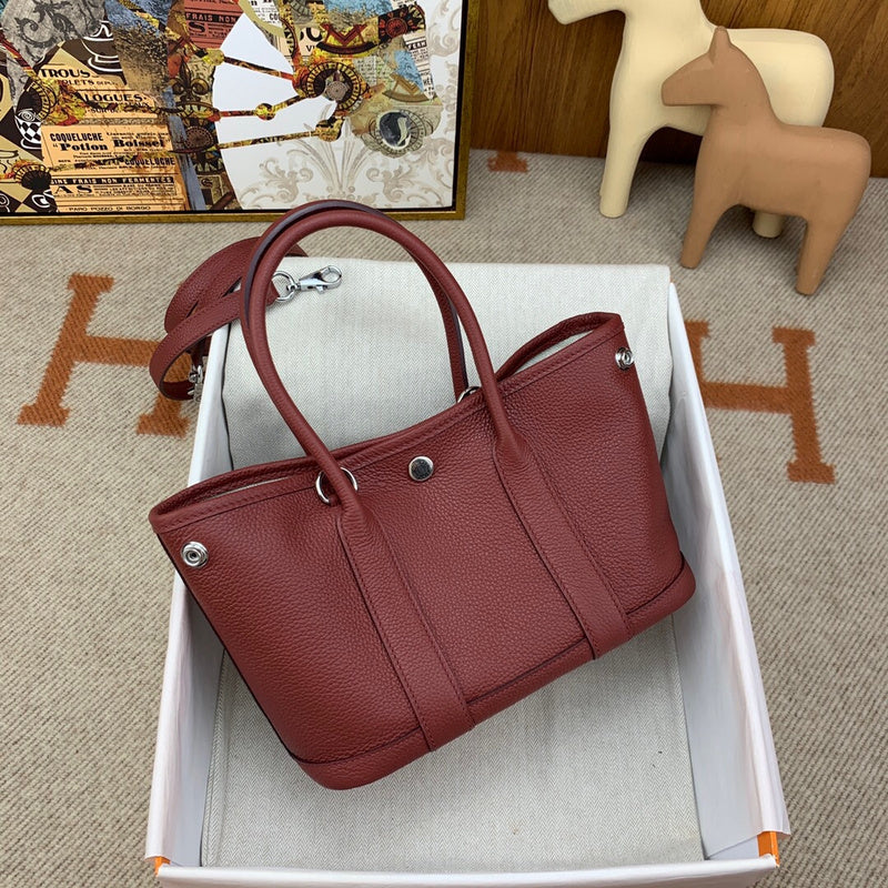 Considered handbag styled for everyday wear