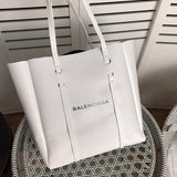 Zivas Charm Streamlined Design Statement Handbag (Polished Everyday Piece) – Lifestyle Shot