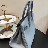 Interior view of fluid premium bag