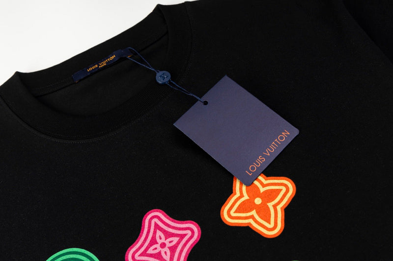 Front view of Louis Vuitton cotton t-shirt with contemporary cut