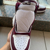 Nike Men's & Women's Designer Lifestyle Shoes — Style 164 hardware detail