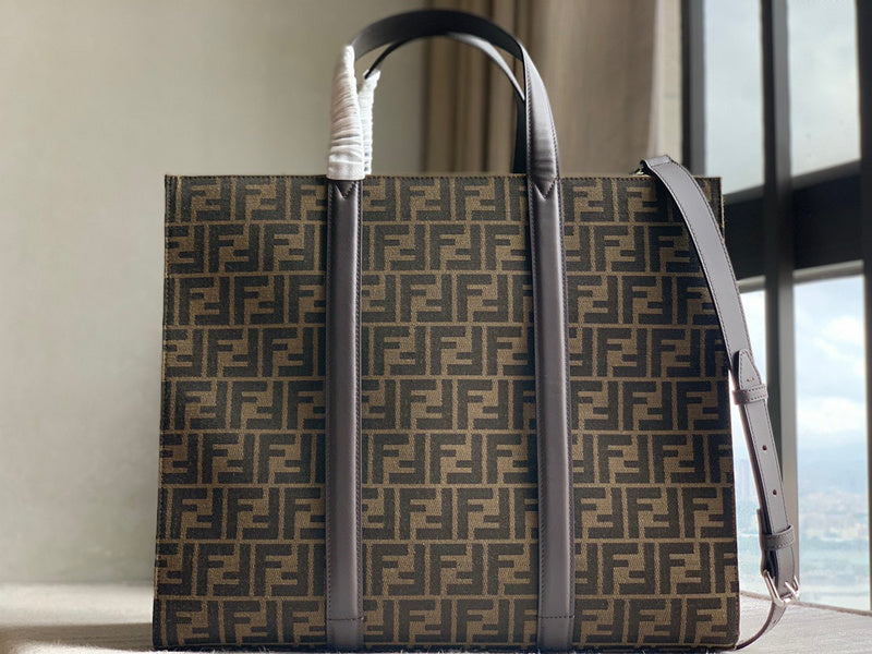 Ziva's Charm handbag – angled view (41cm*35cm*19cm)