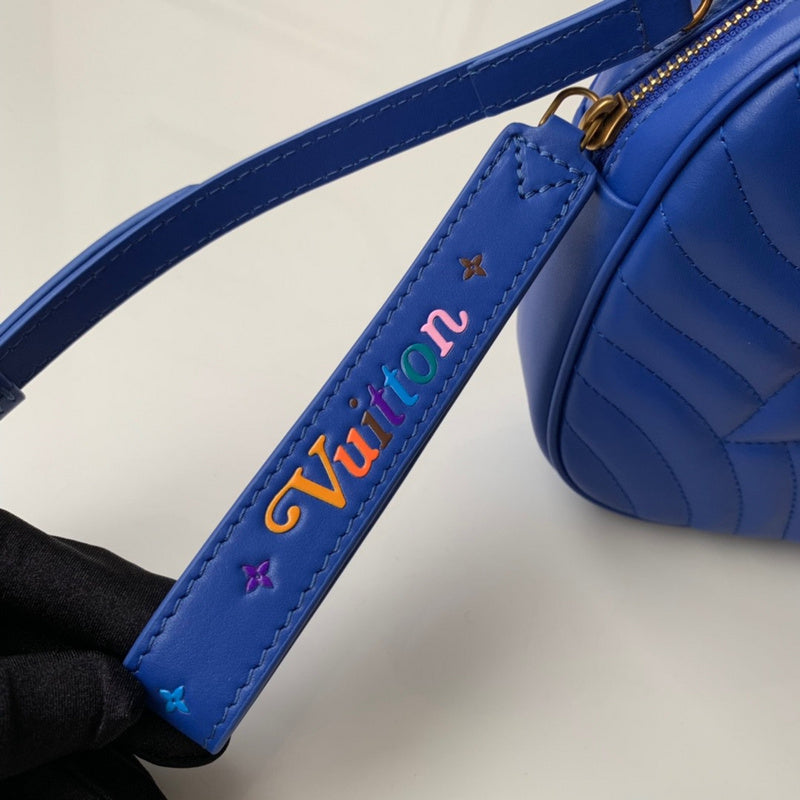 Back view of chic modern women's handbag – women's premium purse