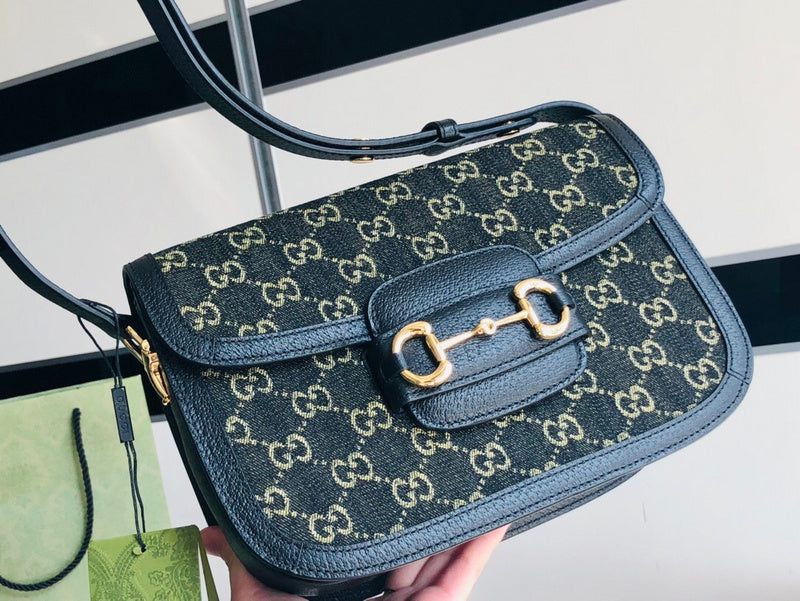 Close-up detail of everyday-luxe classic women's handbag – women's everyday handbag
