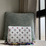  Everyday crossbody bag front view 37