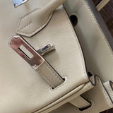  elegant carryall bag detail view showing craftsmanship 8