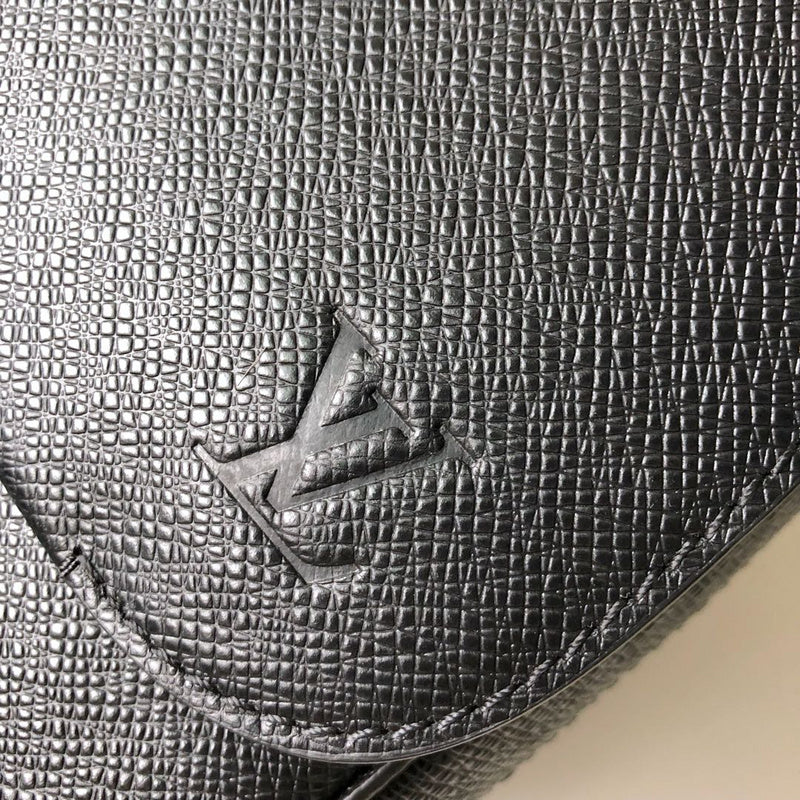 Side profile of elevated statement women's handbag – women's luxury accessory