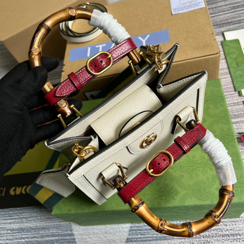 Interior view of everyday-luxe polished women's handbag – women's statement bag