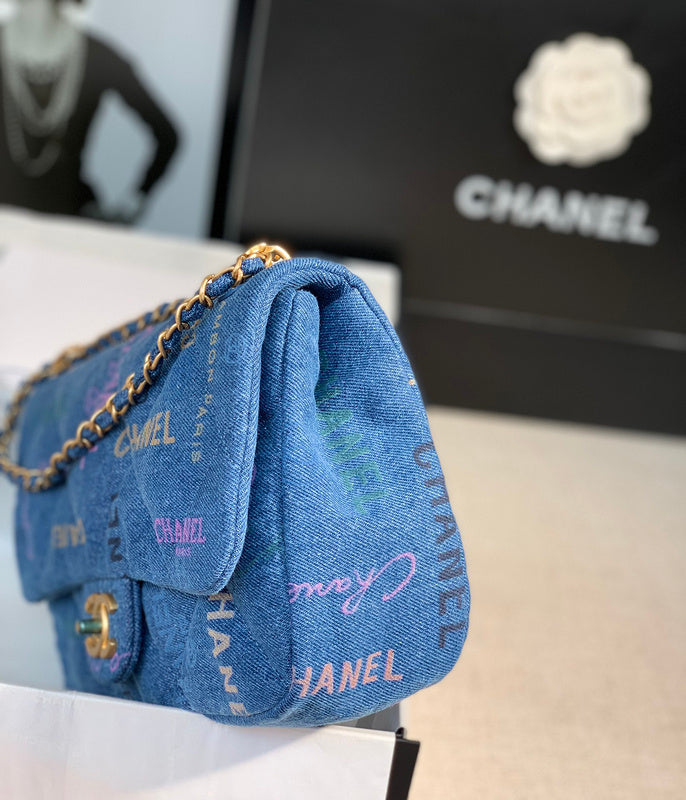  women's handbag, spacious design, view 5