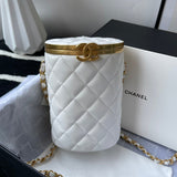  women's handbag, versatile design, view 1