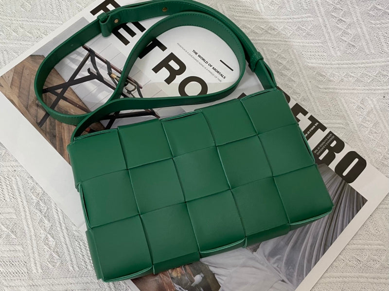 Effortless Premium PU Leather Handbag - Understated Luxury Look | Women's Statement Accessory #1633 - product detail shot (image 10) of designer-inspired handbag