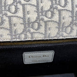 Handle and strap detail of premium everyday-luxe women's handbag – women's designer-style accessory