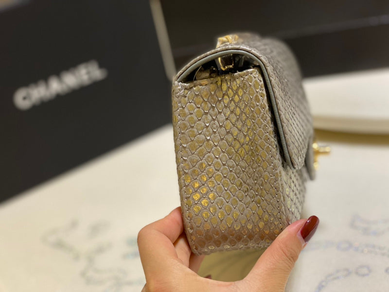  handbag, mid everyday style, image 10