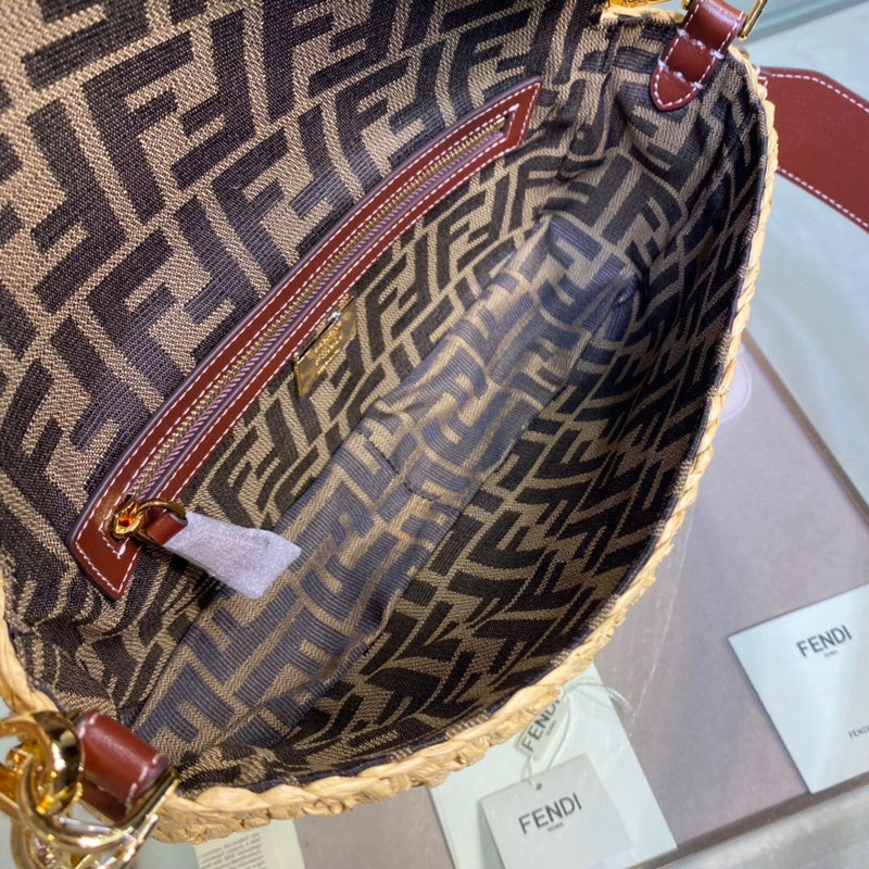 Ziva's Charm handbag – back view (26cm*14cm*4cm)