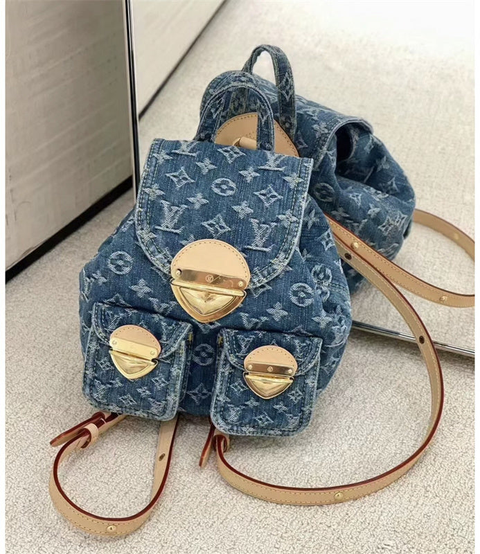  graceful shopper bag styled with outfit 12