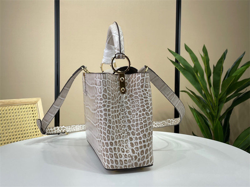  sophisticated crossbody bag detail view showing craftsmanship 8