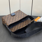  crossbody bag interior and compartment view 15