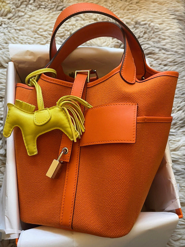 Interior view of smart premium bag