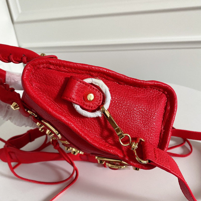 Zivas Charm Elevated Essentials Statement Handbag (Signature Shape & Finish) – Styled Look