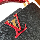  essential everyday bag detail view showing craftsmanship 32